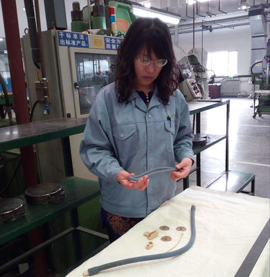 董桂芬 邓雯文:特制生命之管 助力圆梦航天