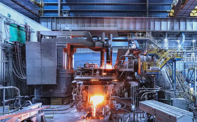 达涅利电炉的智能炼钢革命